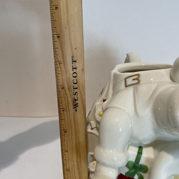 Lenox Holiday Santa Teapot Figural Porcelain Gold Accents Holly Berry Christmas - Picture 11 of 13